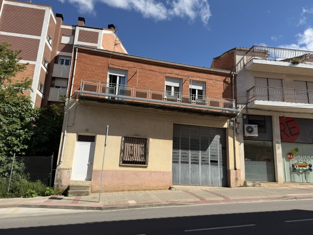 CASA EN VILLAMEDIANA DE IREGUA